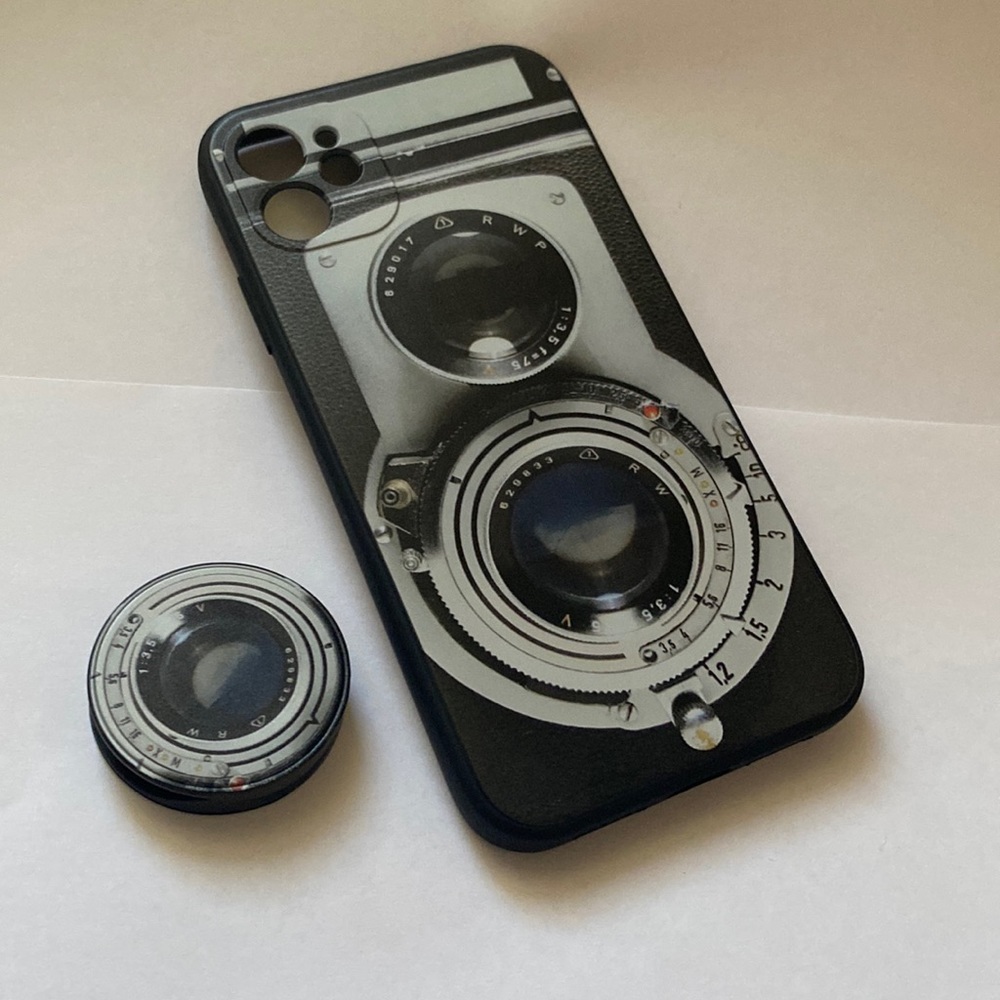 IPHONE 11 PHONE CASE (camera looking case)